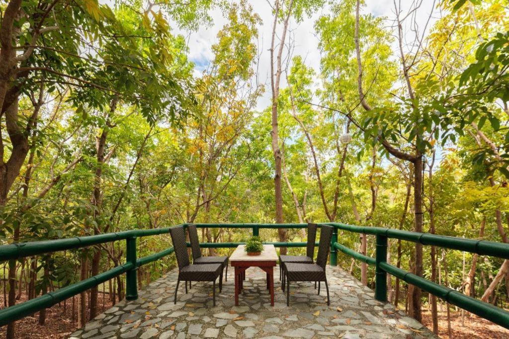 The Peacock Garden Hotel Panglao Kültér fotó